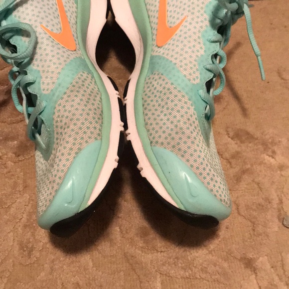 Nike trainers - Picture 7 of 8